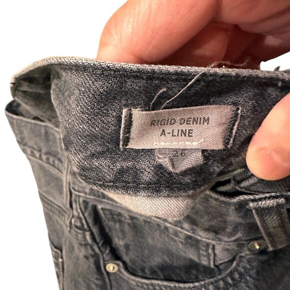 Madewell Rigid Denim A-Line Midi Skirt Castlerock Wash, size 26 - Picture 5 of 9